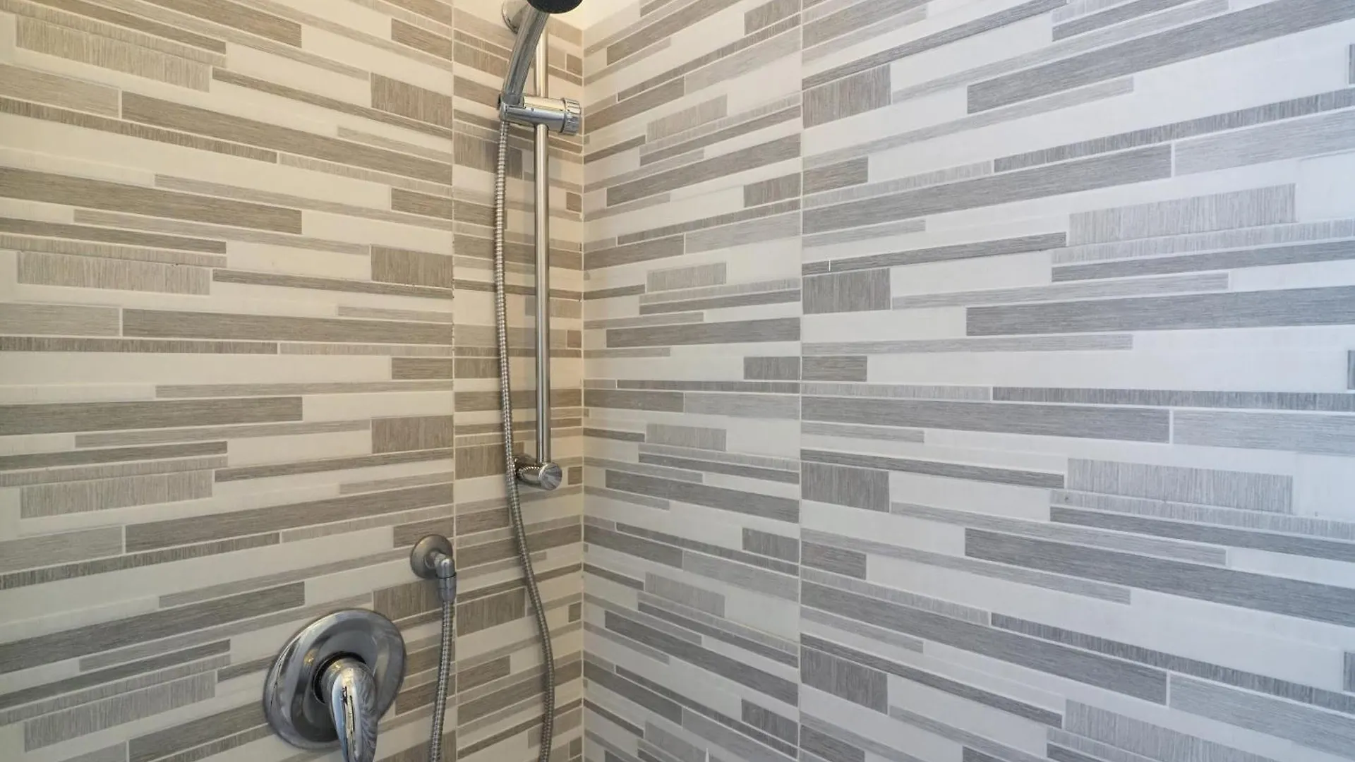 Contempora Apartments - Bilocale Piazza Grandi, 3 Milán
