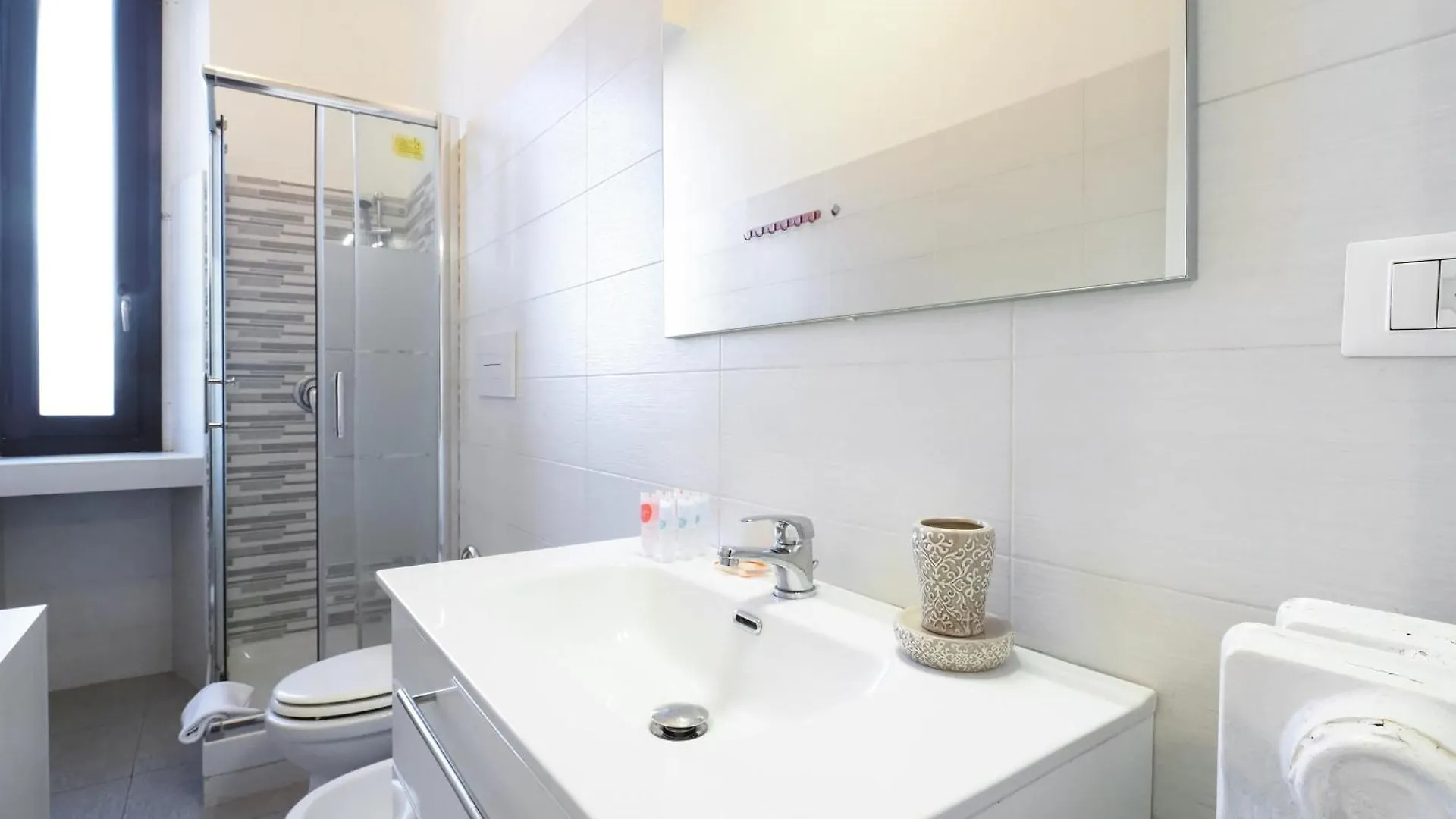 Contempora Apartments - Bilocale Piazza Grandi, 3 Milán