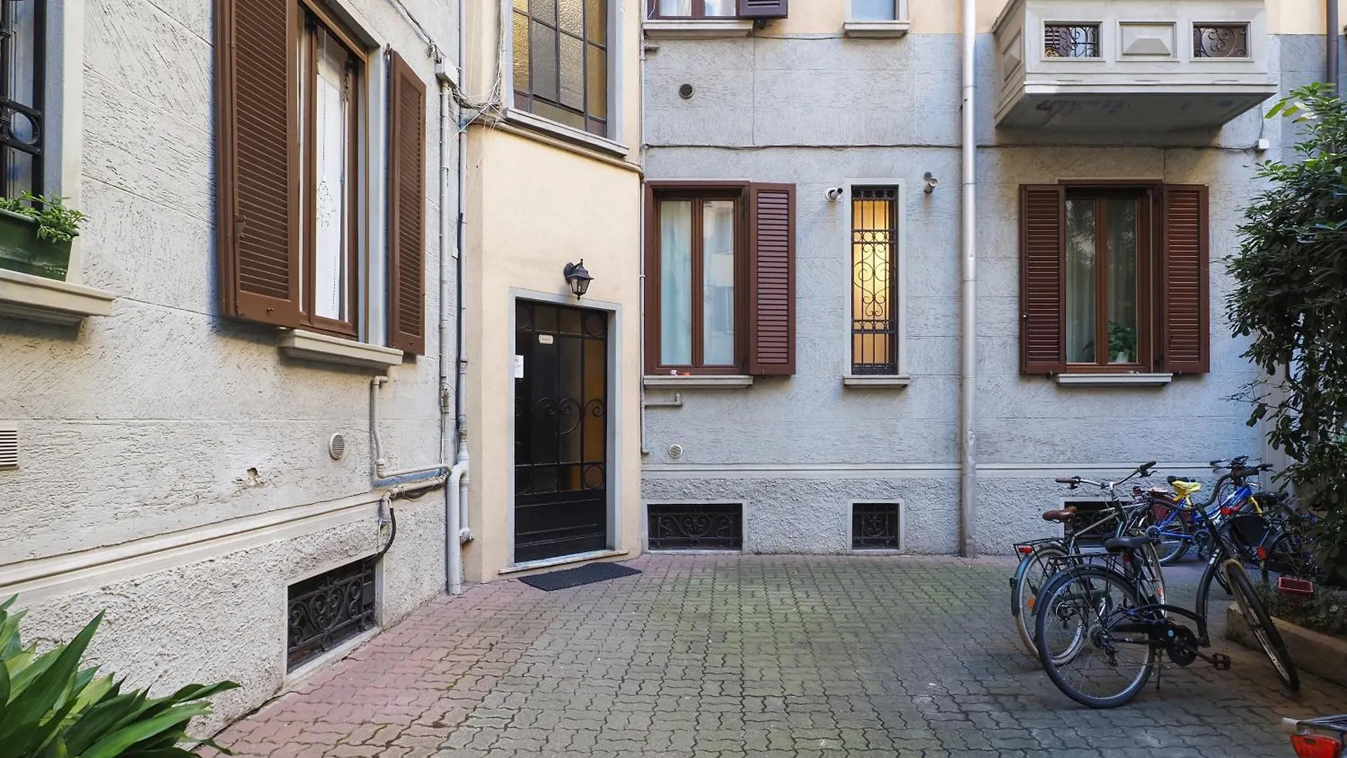 Contempora Apartments - Bilocale Piazza Grandi, 3 Milán